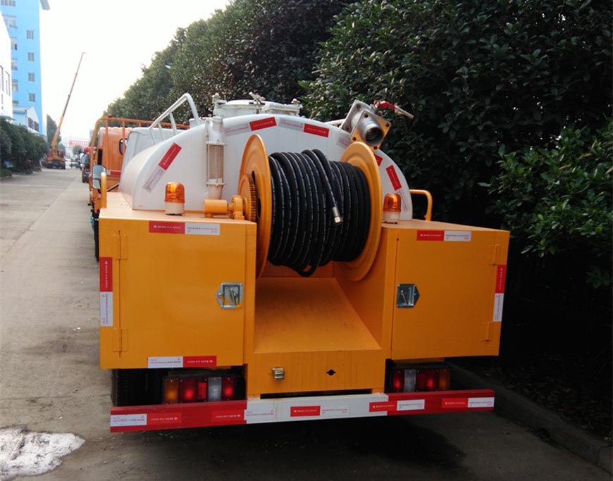 江鈴順達(dá)國五藍(lán)牌高壓清洗車